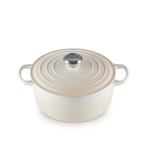 Le Creuset Round French Ovens- Meringue (Multiple Sizes)