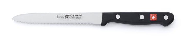 Wüsthof Gourmet 5" Serrated Utility Knife