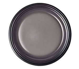 Le Creuset Classic Dinner Plates Set of 4- Oyster